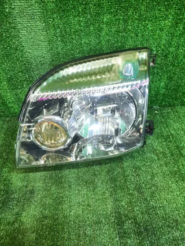 ФАРА НА NISSAN X-TRAIL T30