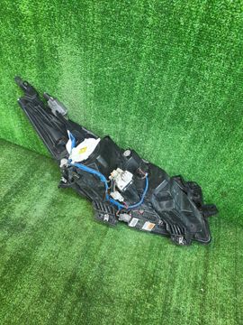 ФАРА НА MAZDA AXELA BLEAP