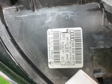 ФАРА НА AUDI TT 8J