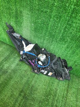 ФАРА НА MAZDA AXELA BLEAP