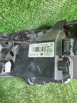 ФАРА НА PEUGEOT 508 8D