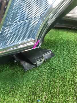 ФАРА НА TOYOTA PRIUS ALPHA ZVW41W