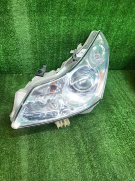 ФАРА НА NISSAN SKYLINE V36