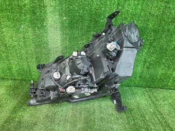 ФАРА НА NISSAN FUGA Y50