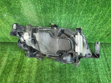 ФАРА НА BMW 320I E90