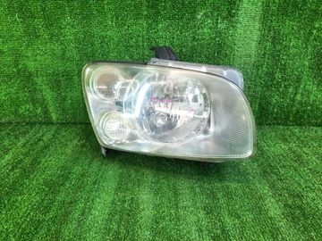 ФАРА НА NISSAN STAGEA M35