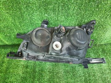 ФАРА НА TOYOTA CALDINA ST210G