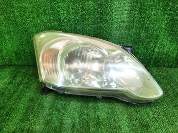 ФАРА НА TOYOTA COROLLA RUNX NZE121