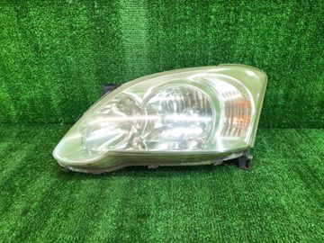 ФАРА НА TOYOTA COROLLA RUNX NZE121