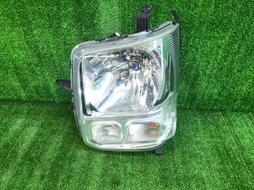 ФАРА НА SUZUKI EVERY DA17V