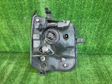 ФАРА НА SUZUKI EVERY DA17V