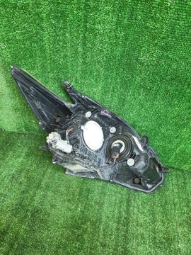 ФАРА НА TOYOTA PRIUS ZVW30