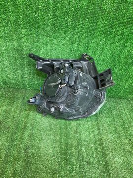 ФАРА НА NISSAN JUKE F15
