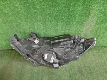 ФАРА НА NISSAN NOTE E11