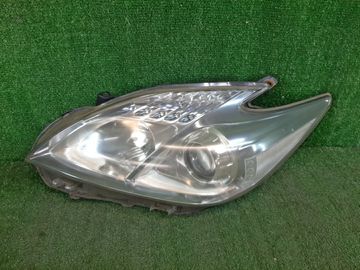ФАРА НА TOYOTA PRIUS ZVW30