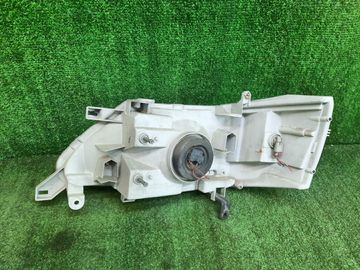 ФАРА НА NISSAN SERENA TC24