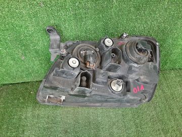 ФАРА НА NISSAN TINO V10