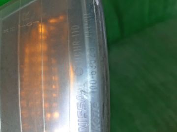 ФАРА НА NISSAN TINO V10