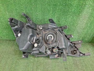 ФАРА НА NISSAN SERENA C26