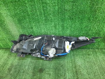 ФАРА НА MAZDA AXELA BLEAP