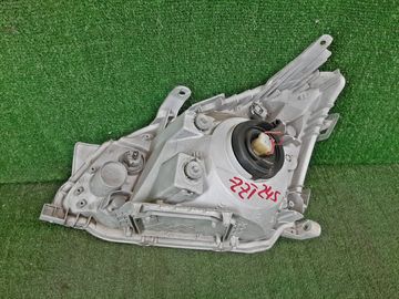 ФАРА НА TOYOTA PREMIO NZT240
