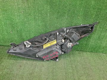 ФАРА НА TOYOTA CELICA ZZT230