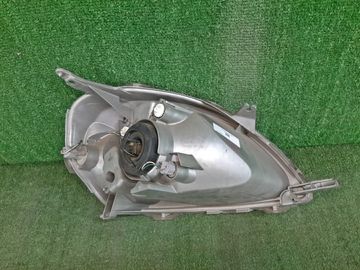 ФАРА НА TOYOTA VITZ NCP10