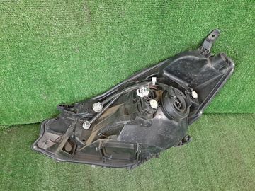 ФАРА НА TOYOTA VITZ NCP131