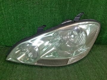 ФАРА НА TOYOTA IPSUM ACM21W
