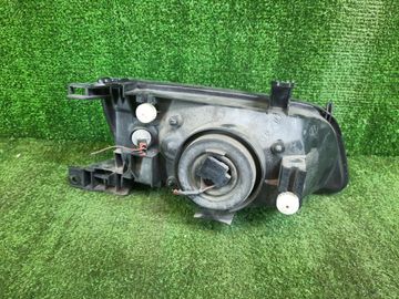 ФАРА НА NISSAN SUNNY B15