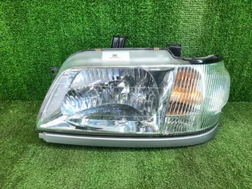ФАРА НА NISSAN CUBE Z10