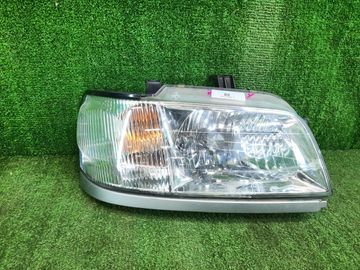 ФАРА НА NISSAN CUBE Z10