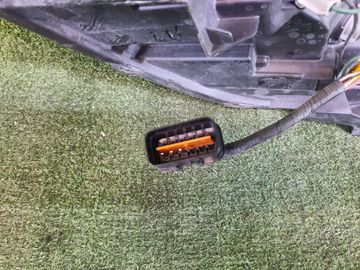 ФАРА НА MITSUBISHI COLT Z25A