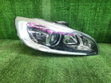 ФАРА НА VOLVO V60 FW48