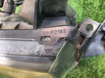 ФАРА НА MAZDA MPV LW5W