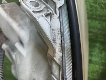 ФАРА НА TOYOTA ALLION ZZT240