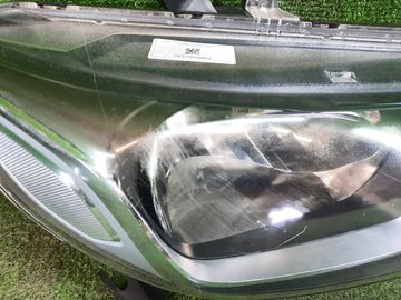 ФАРА НА HONDA FIT GK3