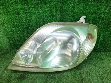 ФАРА НА TOYOTA COROLLA NZE121