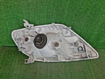 ФАРА НА TOYOTA COROLLA NZE121