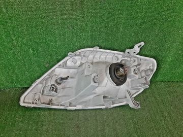 ФАРА НА TOYOTA COROLLA NZE121