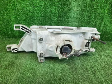 ФАРА НА NISSAN SUNNY B14