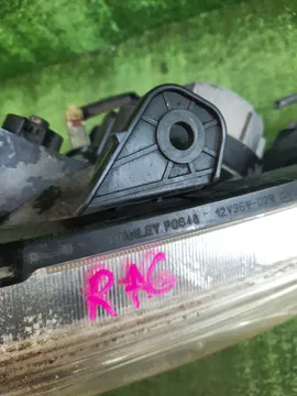 ФАРА НА HONDA ODYSSEY RA6