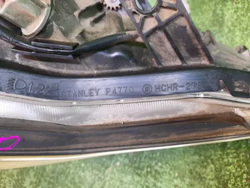 ФАРА НА NISSAN FUGA Y50