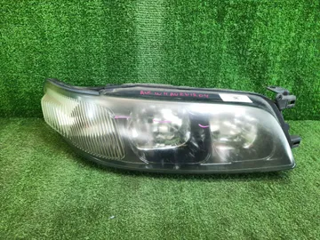 ФАРА НА NISSAN AVENIR W11