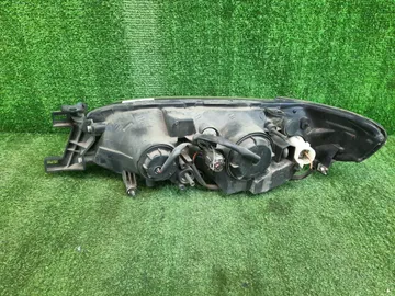 ФАРА НА NISSAN AVENIR W11