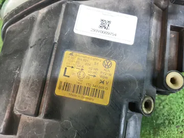 ФАРА НА VOLKSWAGEN TOURAN 1T1