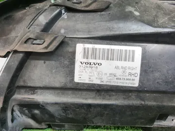 ФАРА НА VOLVO V70 BW60