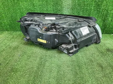 ФАРА НА VOLVO V70 BW60