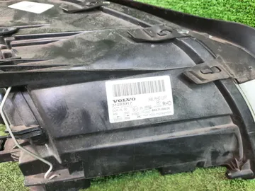 ФАРА НА VOLVO V70 BW60