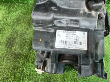 ФАРА НА VOLKSWAGEN POLO 6R1